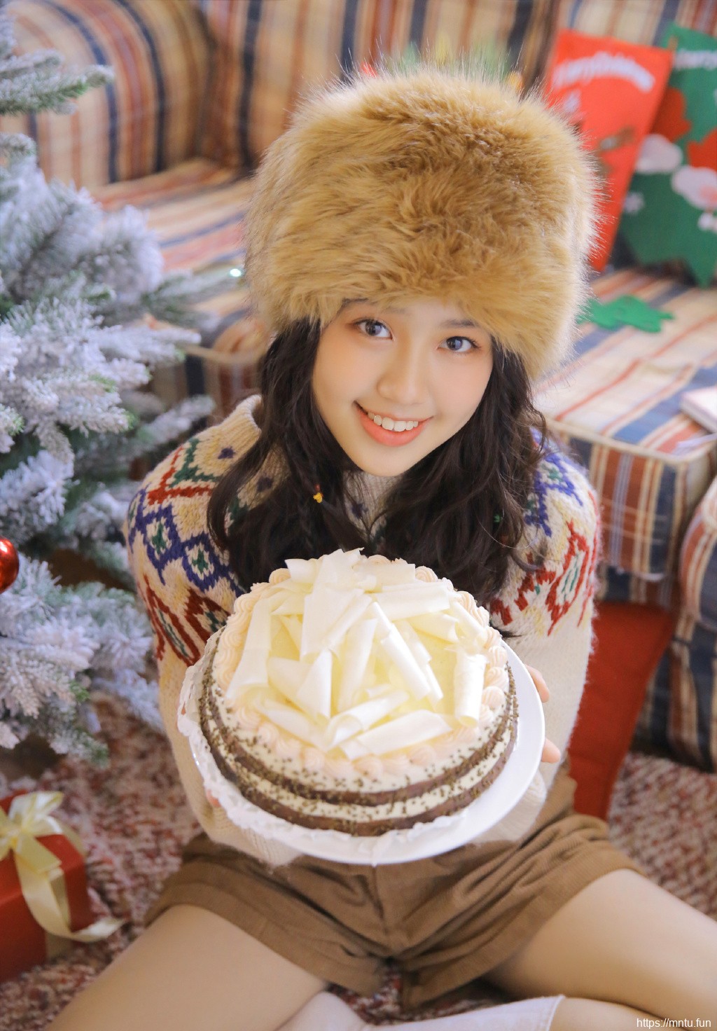 丝袜长腿美女圣诞主题摄影性感写真