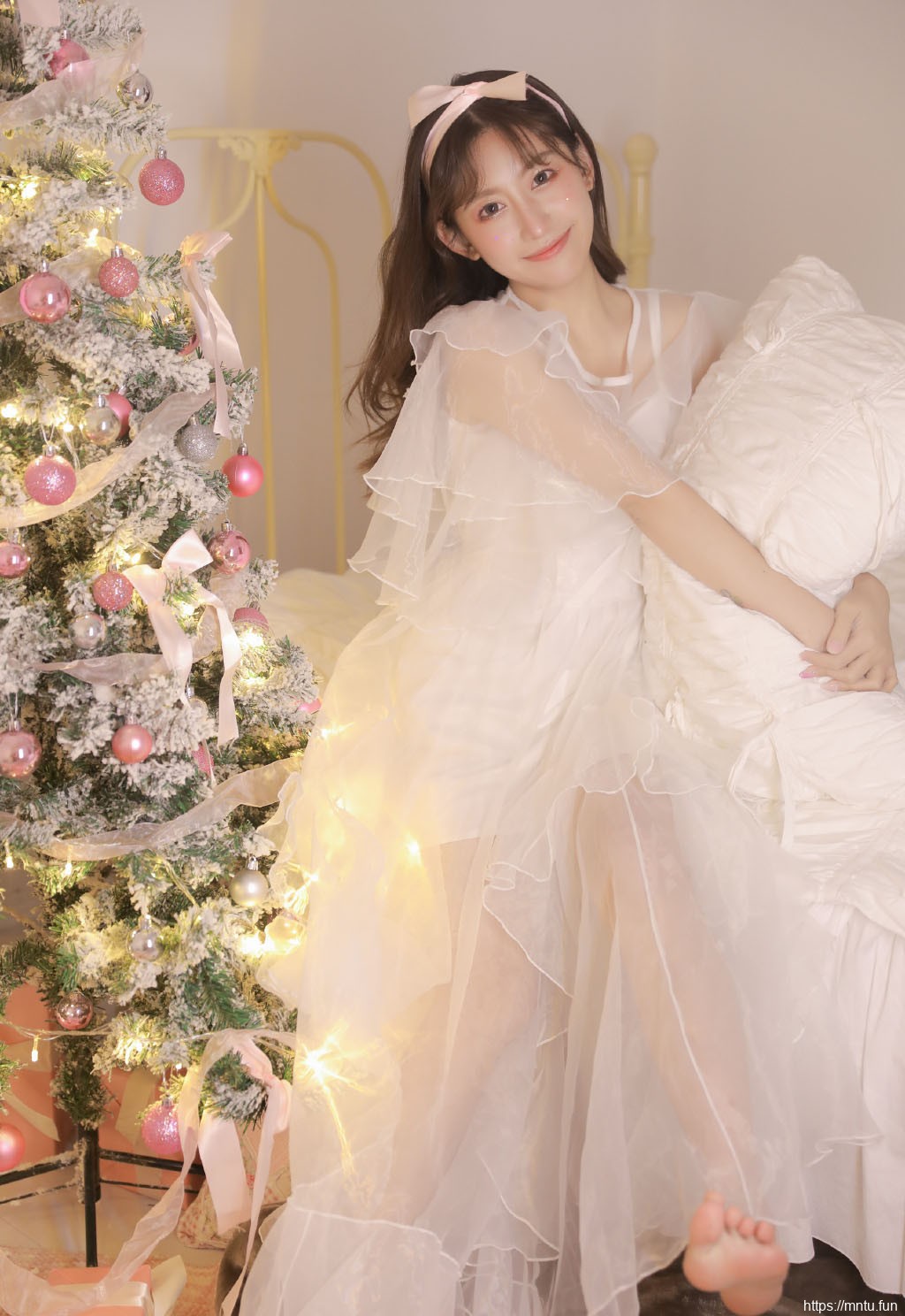 圣诞节美女诱人蕾丝美女图片写真