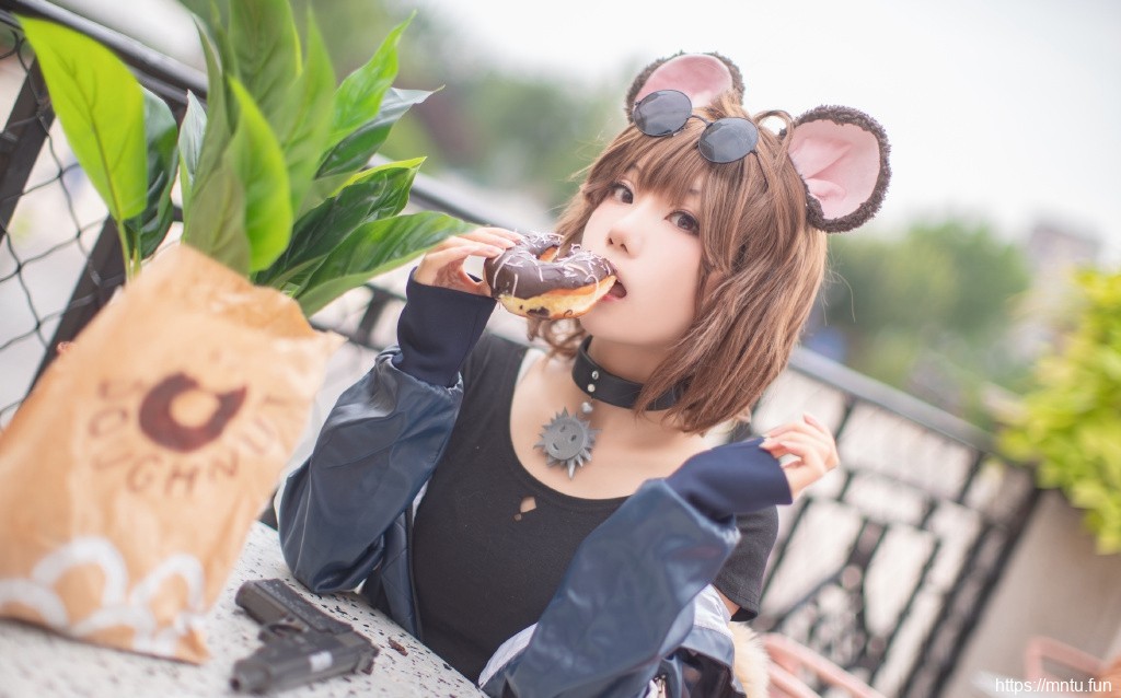 娇羞萝莉美女性感撩人cosplay图片