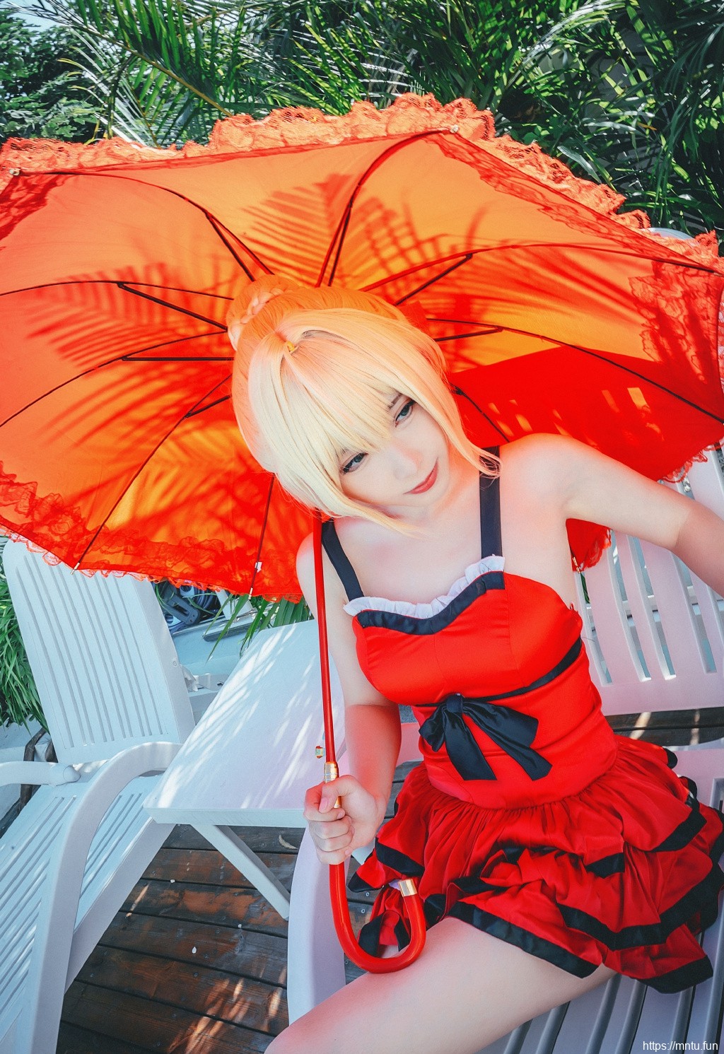 长腿美女性感惹火cosplay写真图片