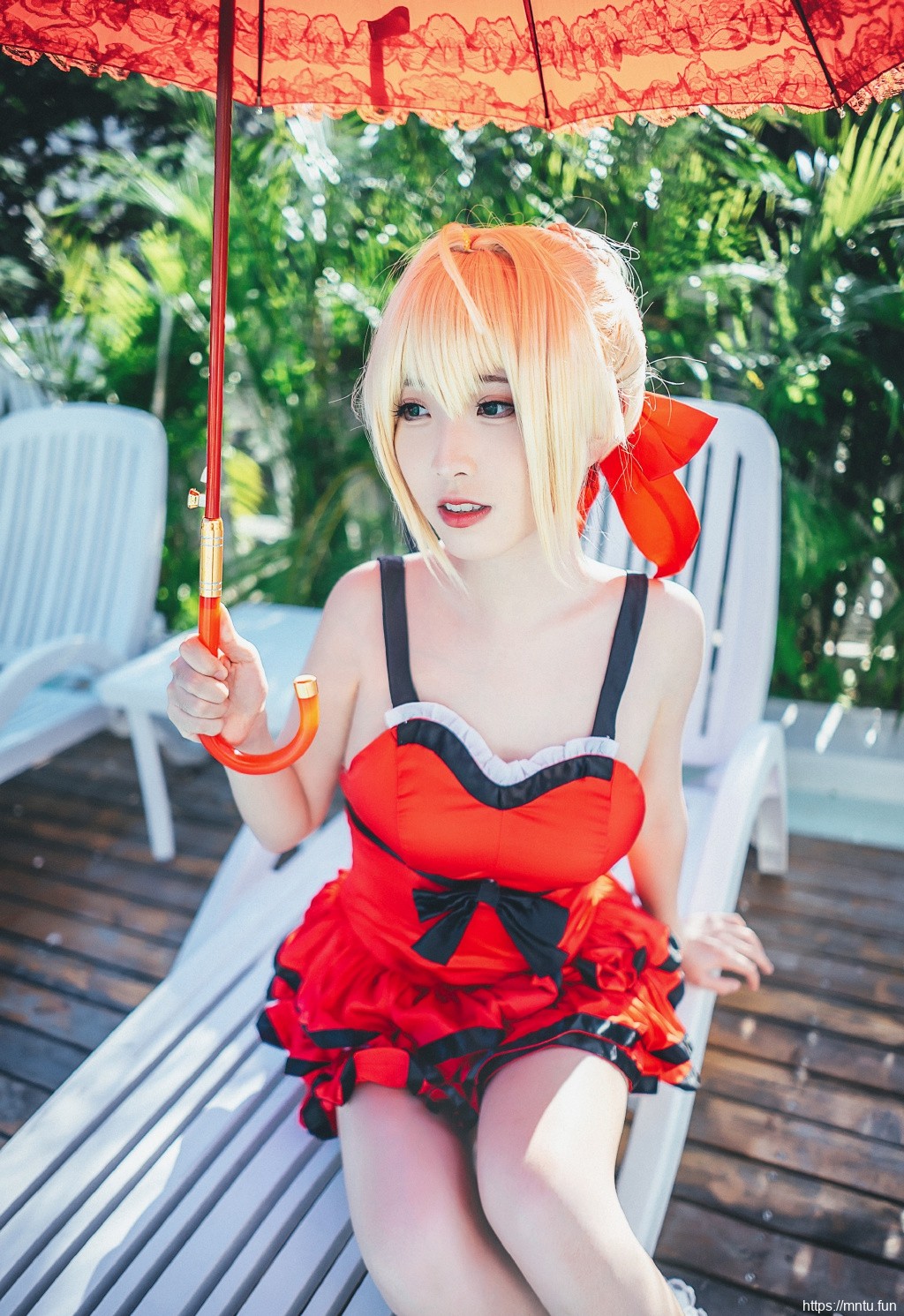 长腿美女性感惹火cosplay写真图片