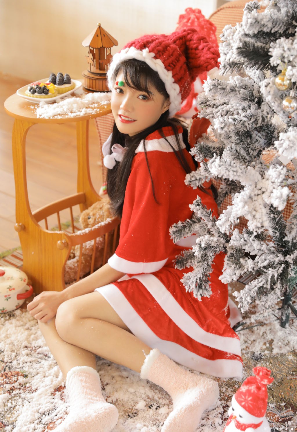 圣诞美女图片唯美圣诞服装美女图片