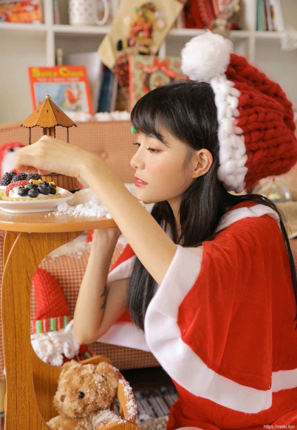 圣诞美女图片唯美圣诞服装美女图片