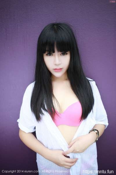 文艺女青年八宝icey性感美女泰国旅拍写真套图