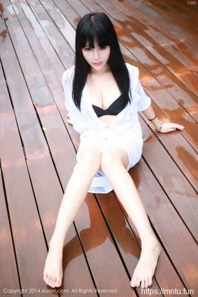 文艺女青年八宝icey性感美女泰国旅拍写真套图