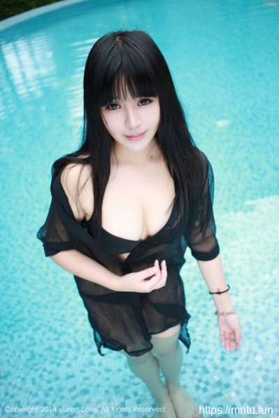 文艺女青年八宝icey性感美女泰国旅拍写真套图