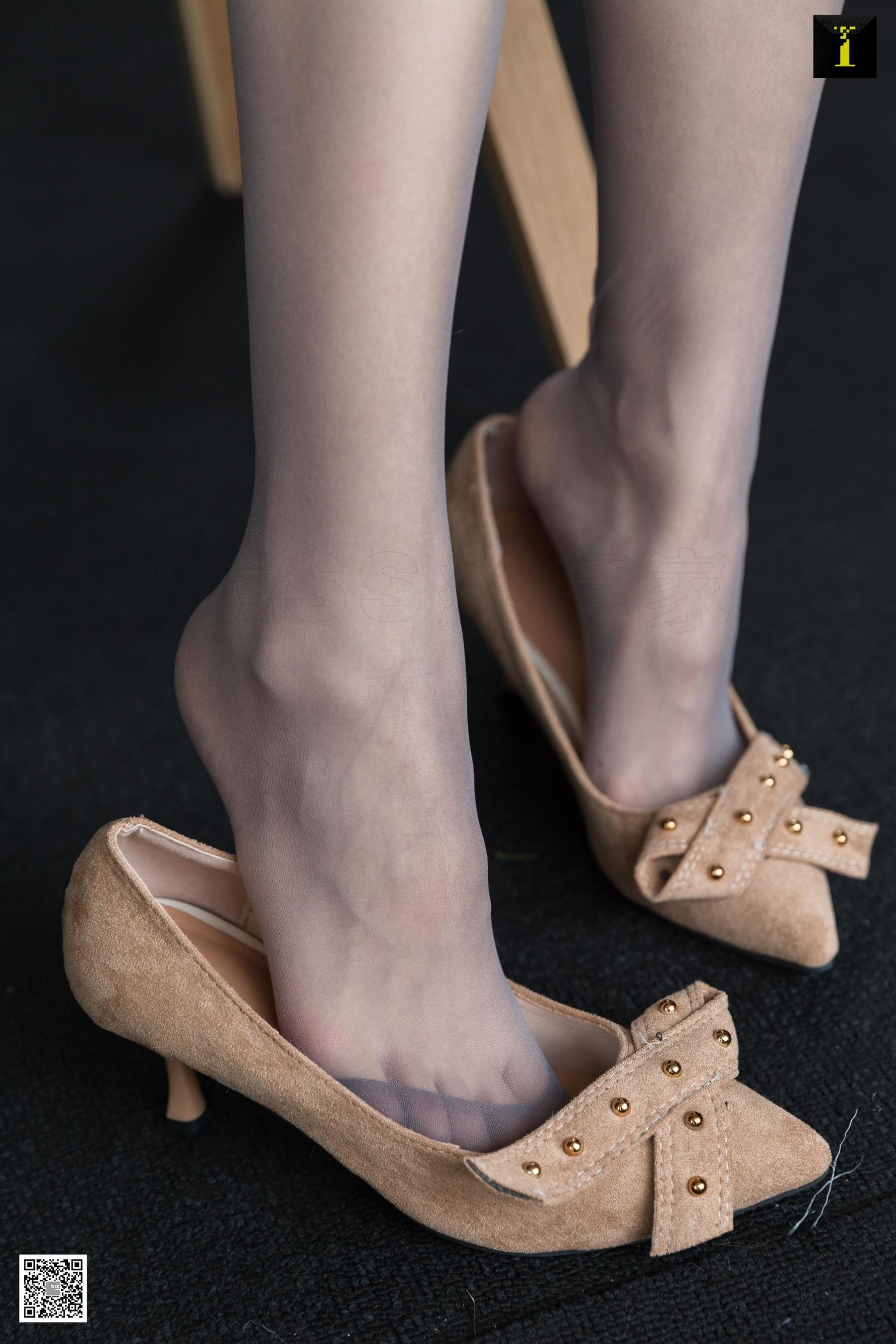 模特美子 《高级驼色系》 [异思趣向IESS] 写真集