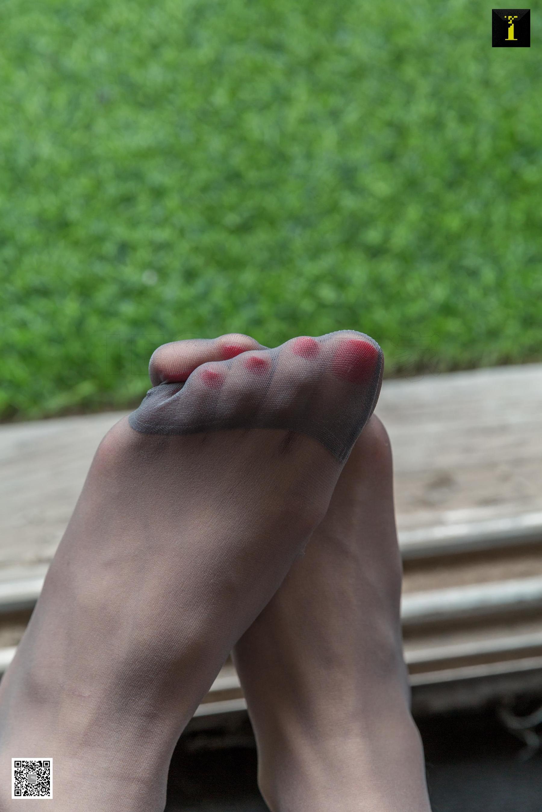 模特美子 《高级驼色系》 [异思趣向IESS] 写真集