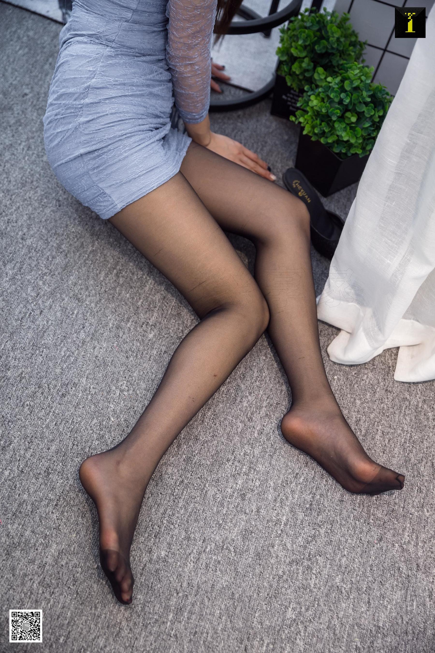 模特羽西 《蕾丝露肩小短裙》 [异思趣向IESS] 写真集