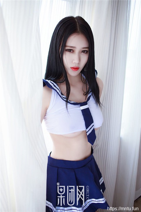 Girlt果团人像摄影写真 先生制服美女白雪白嫩美乳人体私拍图片