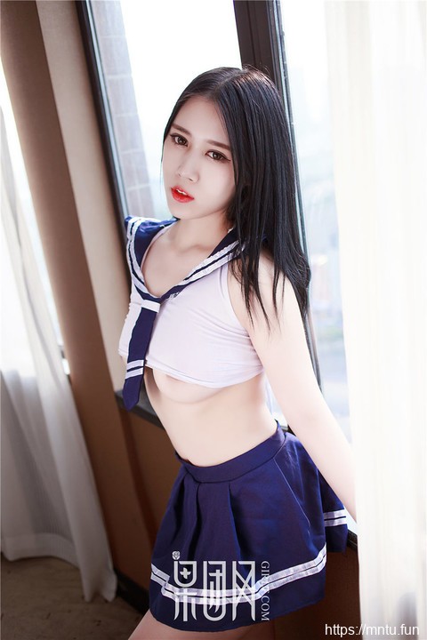 Girlt果团人像摄影写真 先生制服美女白雪白嫩美乳人体私拍图片