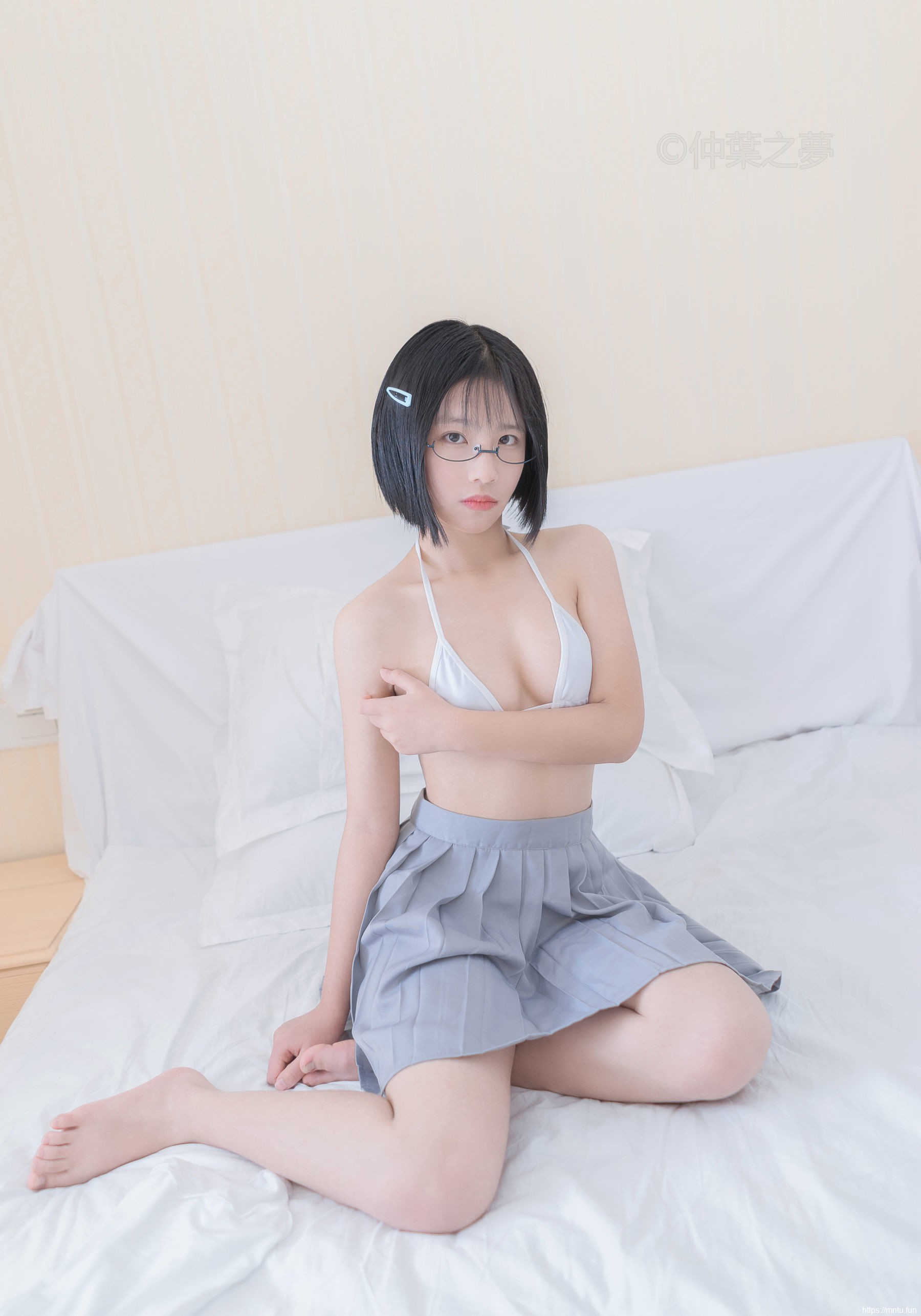 《眼镜心爱JK学妹》 [轻兰映画] Grand.005