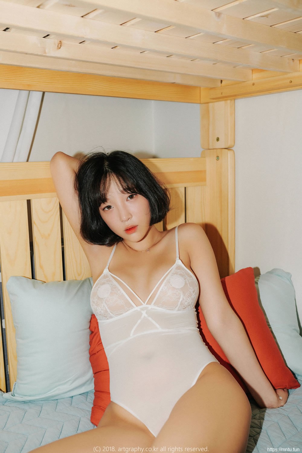 巨乳姜仁卿《居家私拍合集》 [ARTGRAVIA]