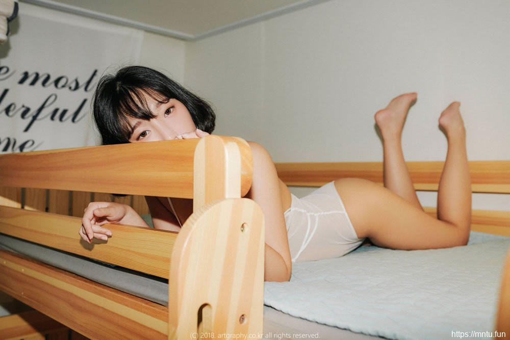 巨乳姜仁卿《居家私拍合集》 [ARTGRAVIA]