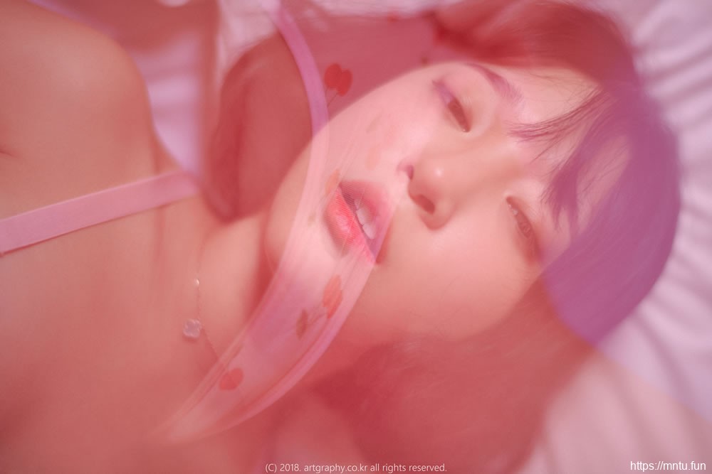 巨乳姜仁卿《居家私拍合集》 [ARTGRAVIA]