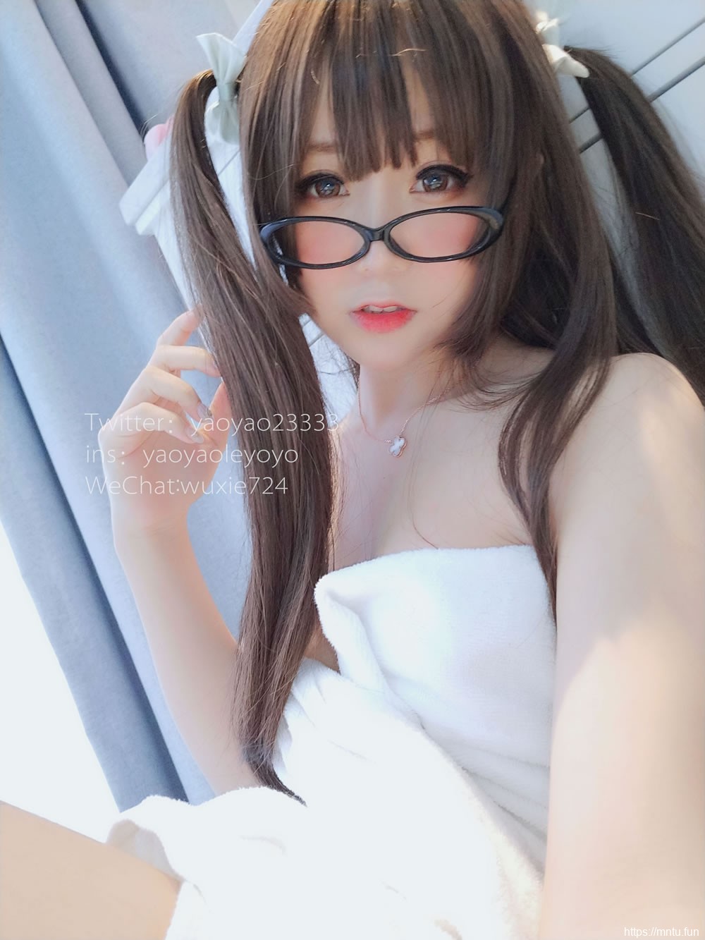 摇摇乐yoyo《浴巾风情》 [COSPLAY福利]