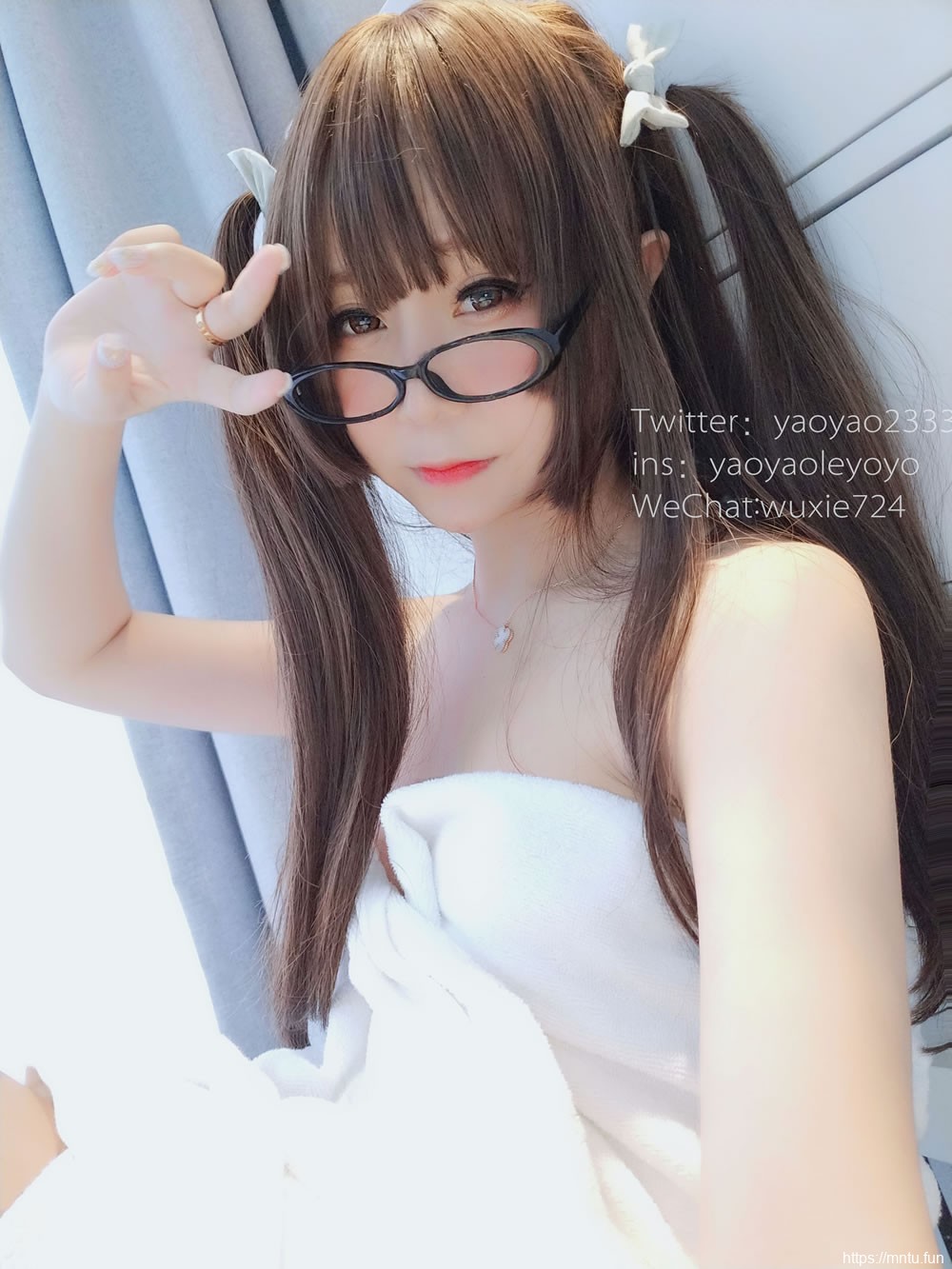 摇摇乐yoyo《浴巾风情》 [COSPLAY福利]