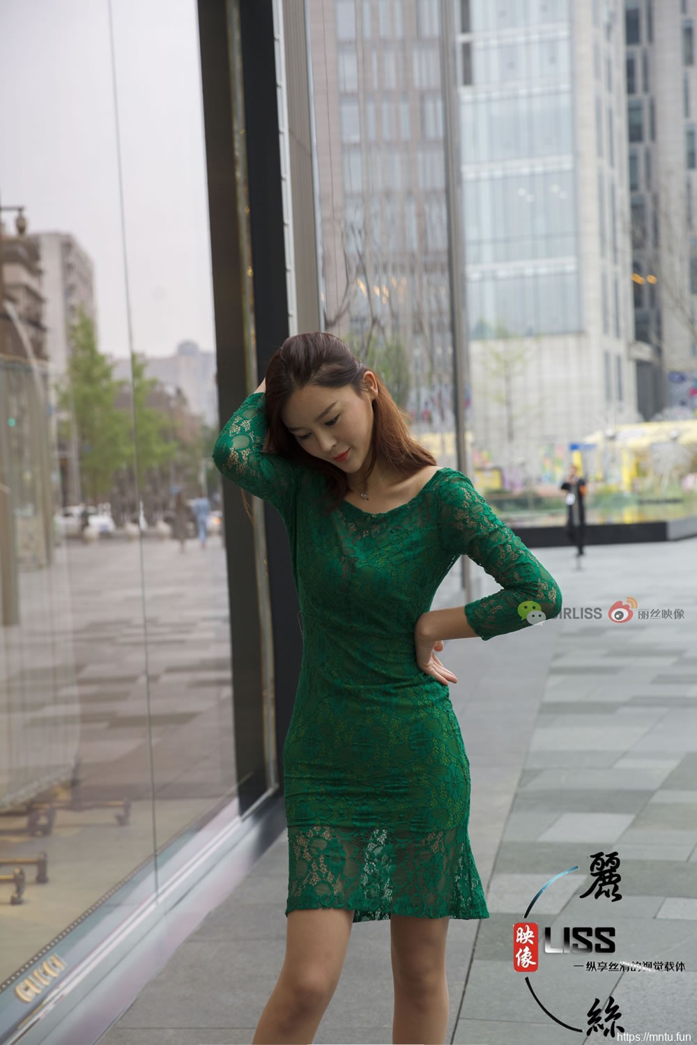 梁冰《绿色的旗袍丝》 [丽丝映像GIRLISS]