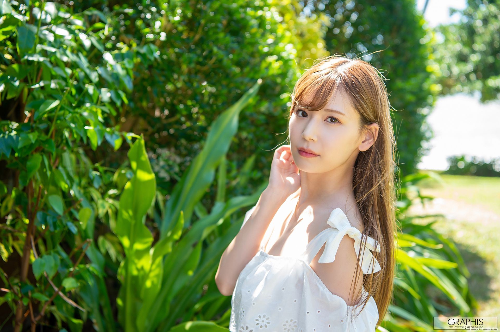 明里つむぎ(明里紬)《Moment》 [Graphis] Special Gravure