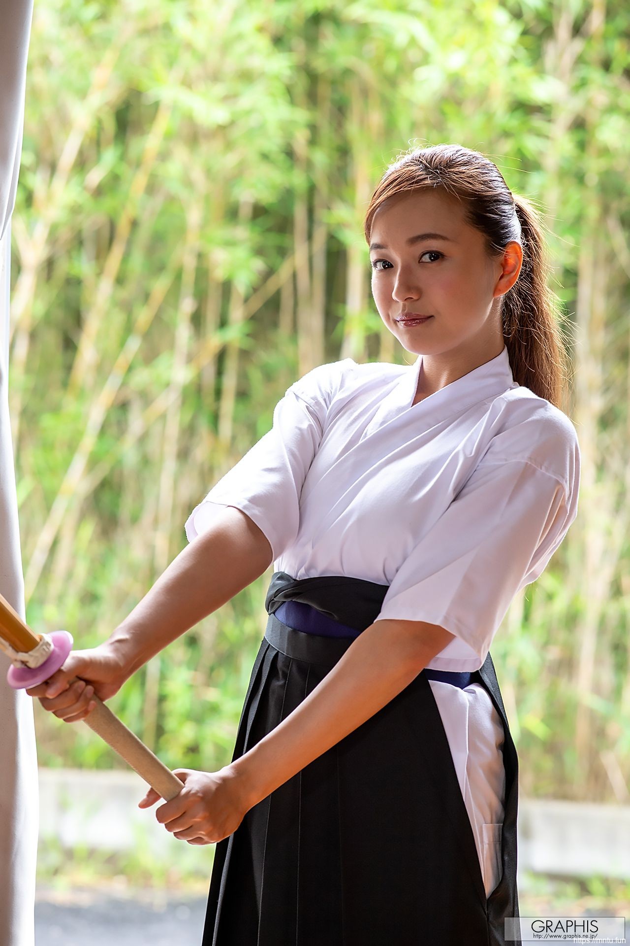 山中真由美《Joy of love》 [Graphis]