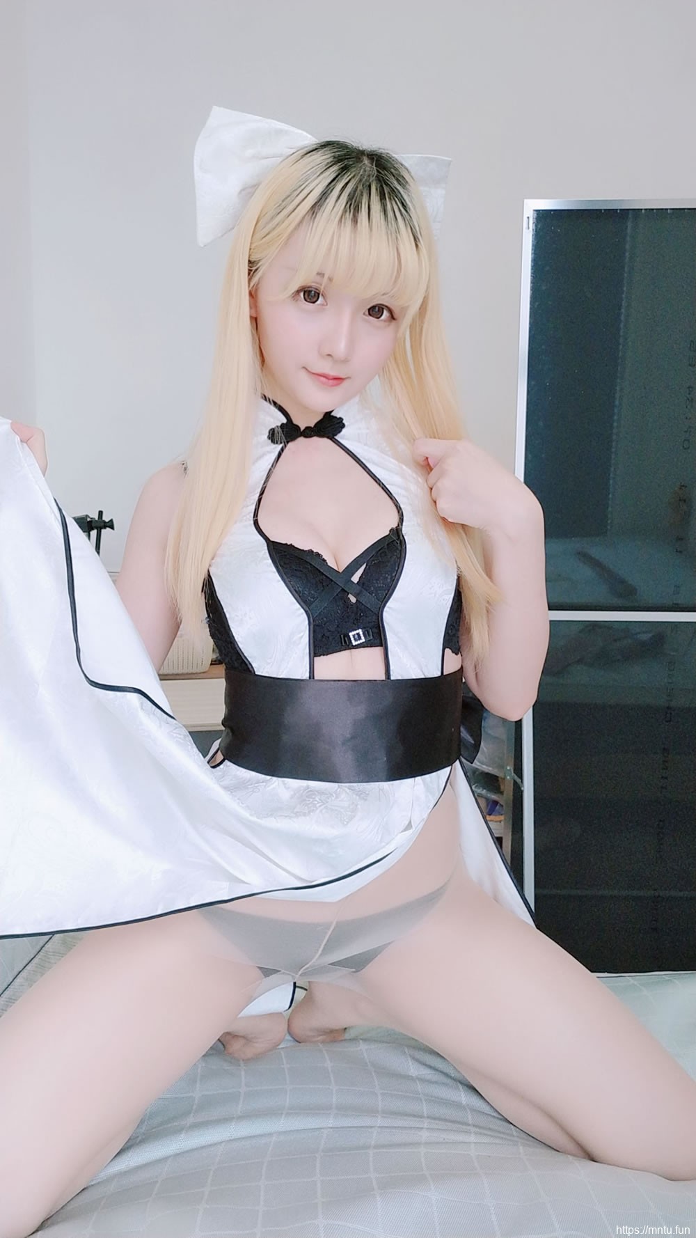 [美女Coser] 星之迟迟 《旗袍》