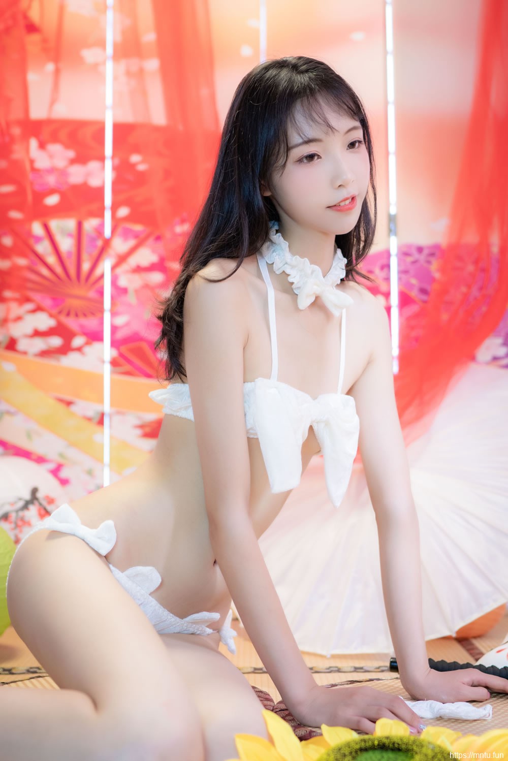 [网红Coser] 西瓜 《白猫咪内衣》