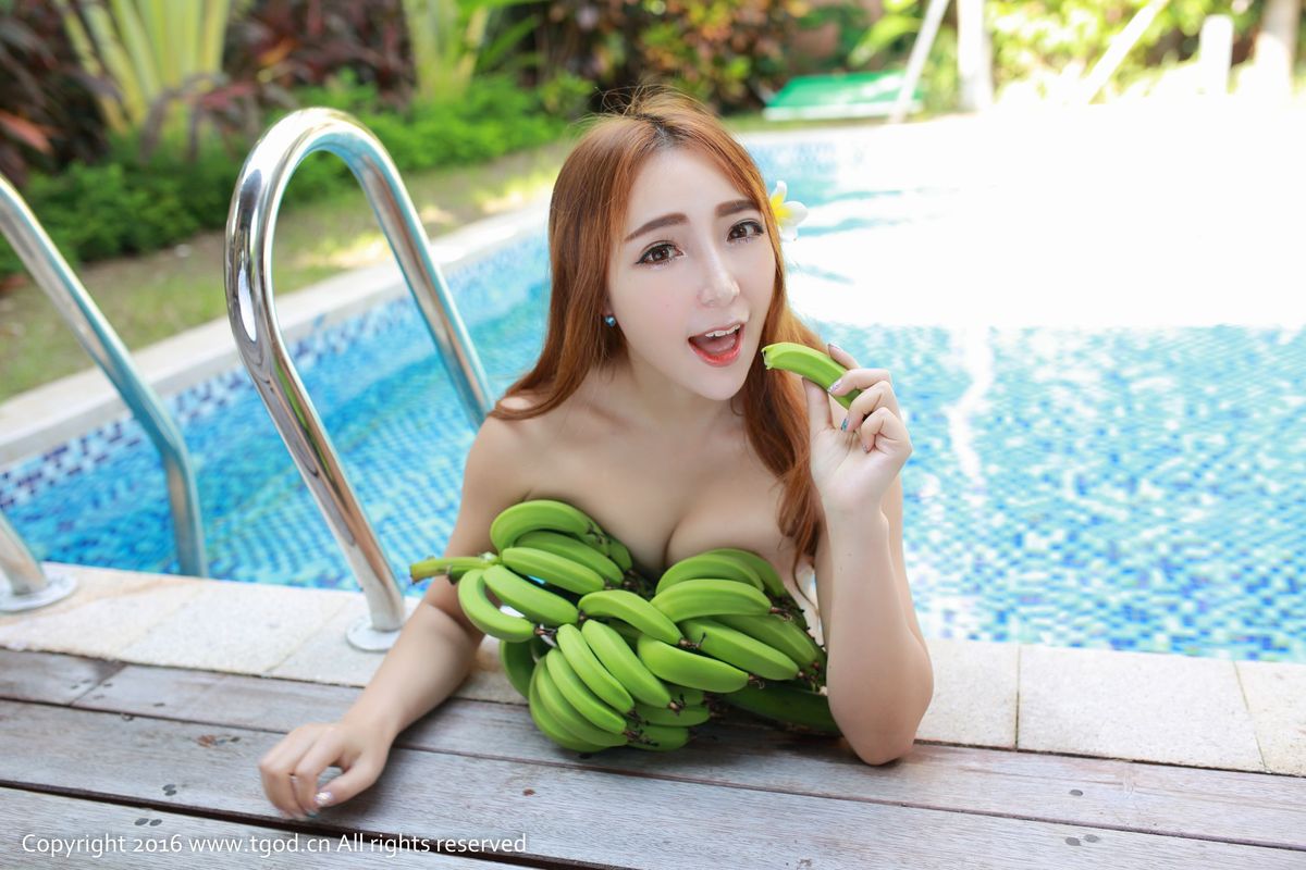 [TGOD推女神] 甜心宝贝黄歆苑chobits沙滩比基尼大尺度户外写真