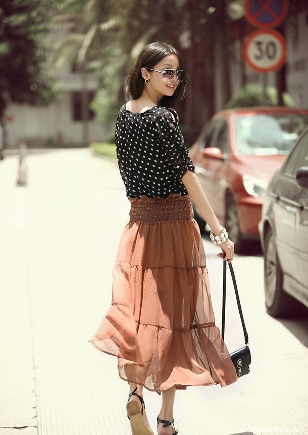 夏日长腿小清新美女养眼街拍