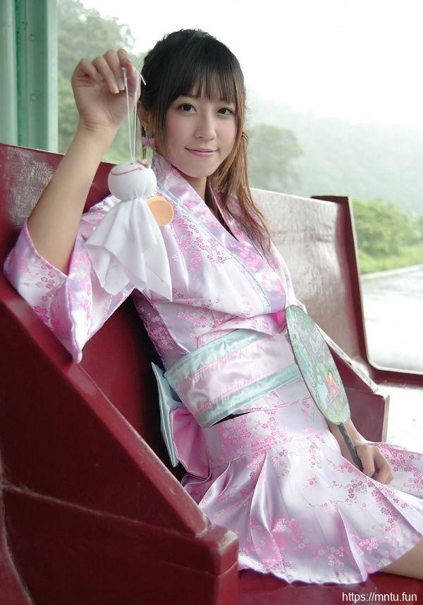 森系小清新美女绝美惊艳照片