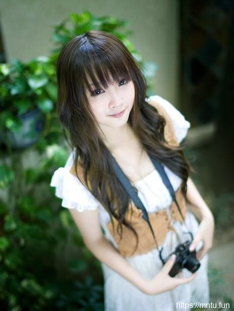 清纯邻家妹子甜美个人写真