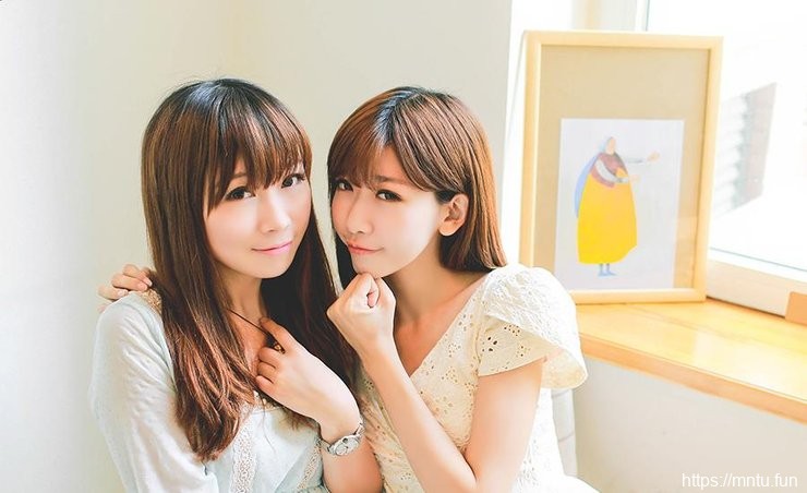 姐妹花清纯女生私房闺蜜照