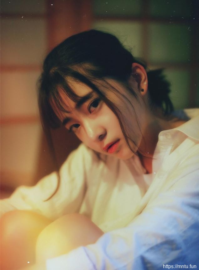 五官精致氧气美女清纯养眼图片