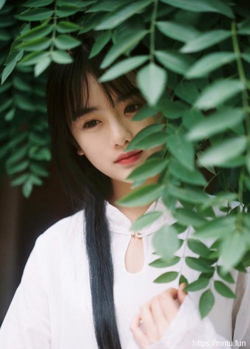 素颜清纯美女校花精选图片