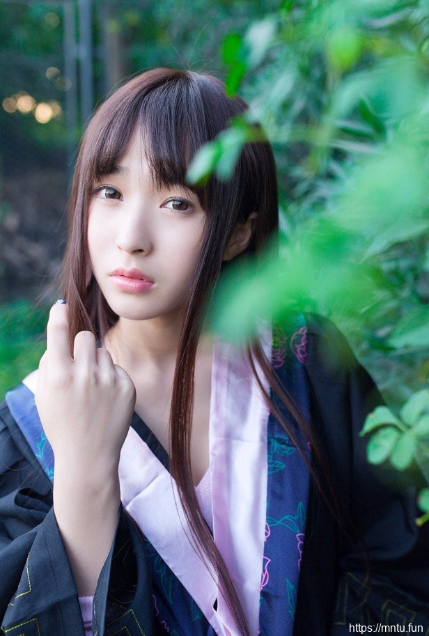 最清纯气质校花张楚Aimee校园生活照