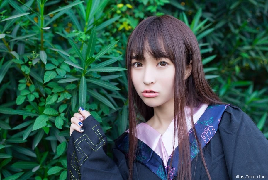 最清纯气质校花张楚Aimee校园生活照
