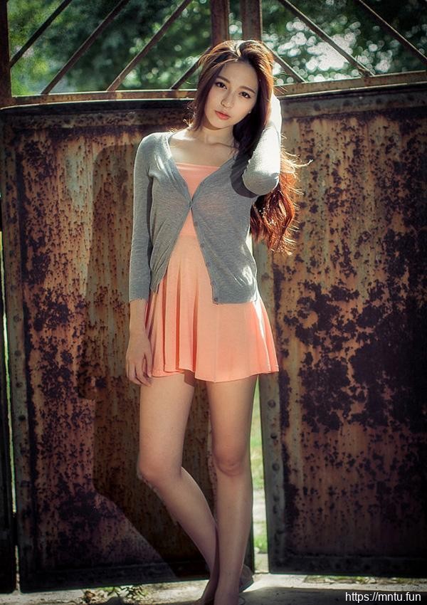 清纯少女照片长腿诱惑写真