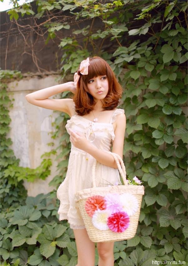 清纯女生写真迷人可爱图片摄影