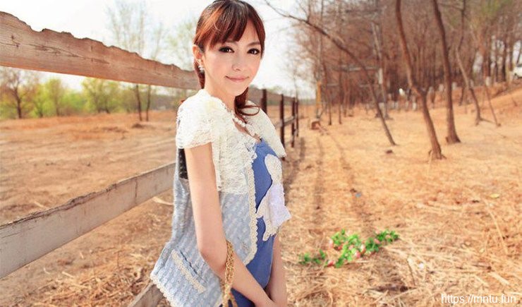 清纯女生图片长腿诱惑写真