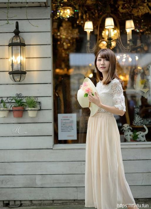 清纯小女生迷人靓丽写真摄影