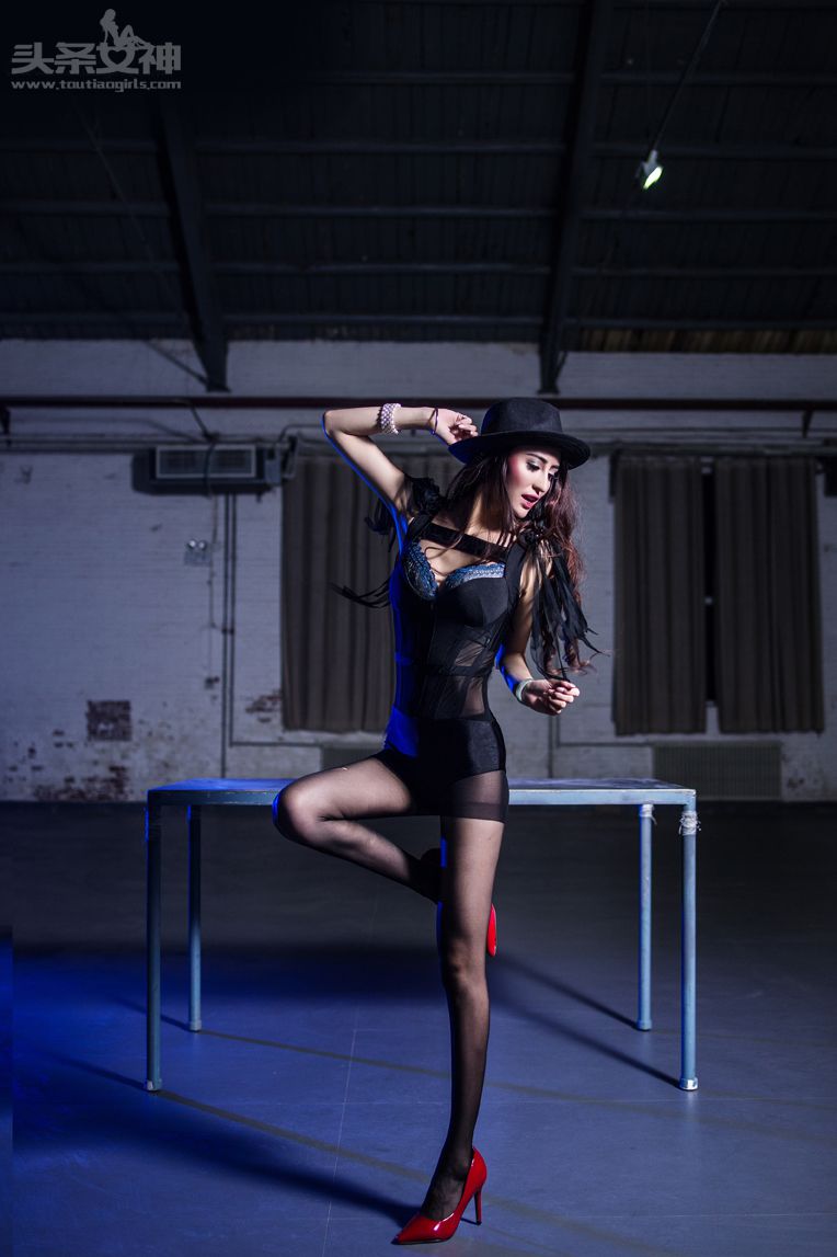 [TouTiao头条女神] No.127 霍霍 &#8211; 青春爵士活力[10P]