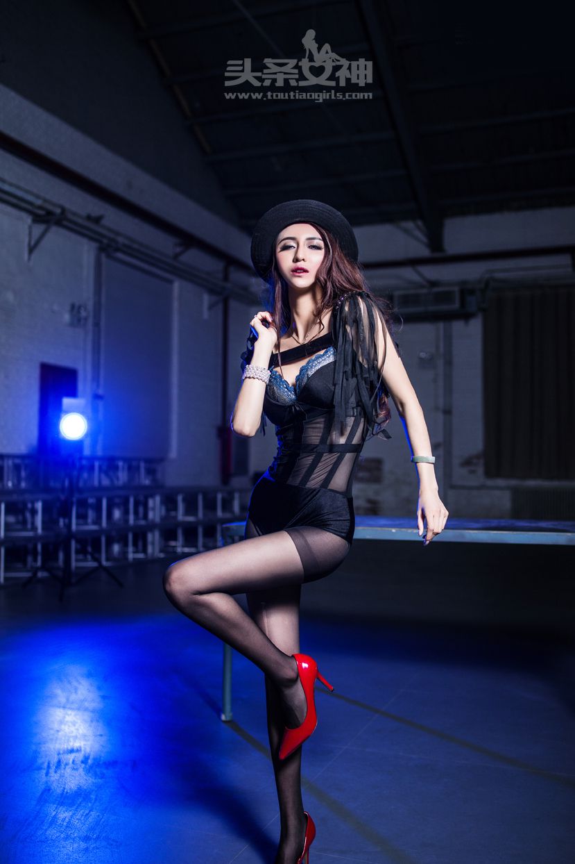 [TouTiao头条女神] No.127 霍霍 &#8211; 青春爵士活力[10P]