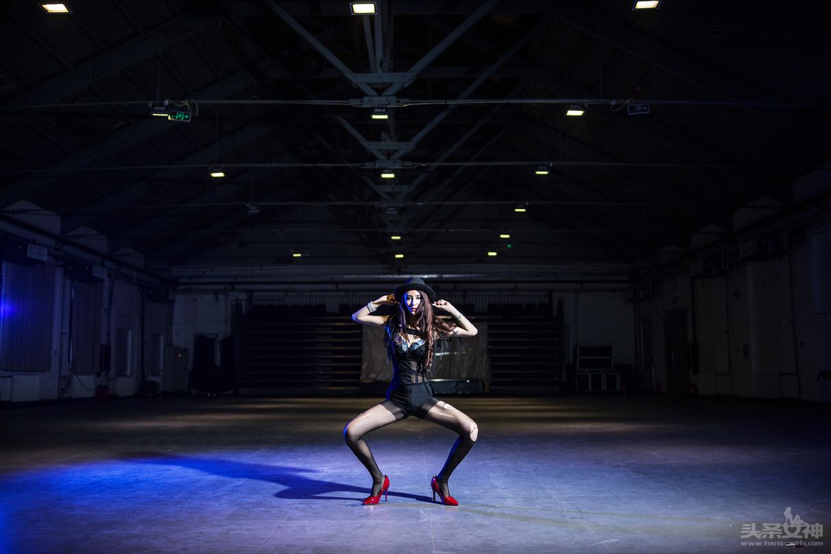 [TouTiao头条女神] No.127 霍霍 &#8211; 青春爵士活力[10P]