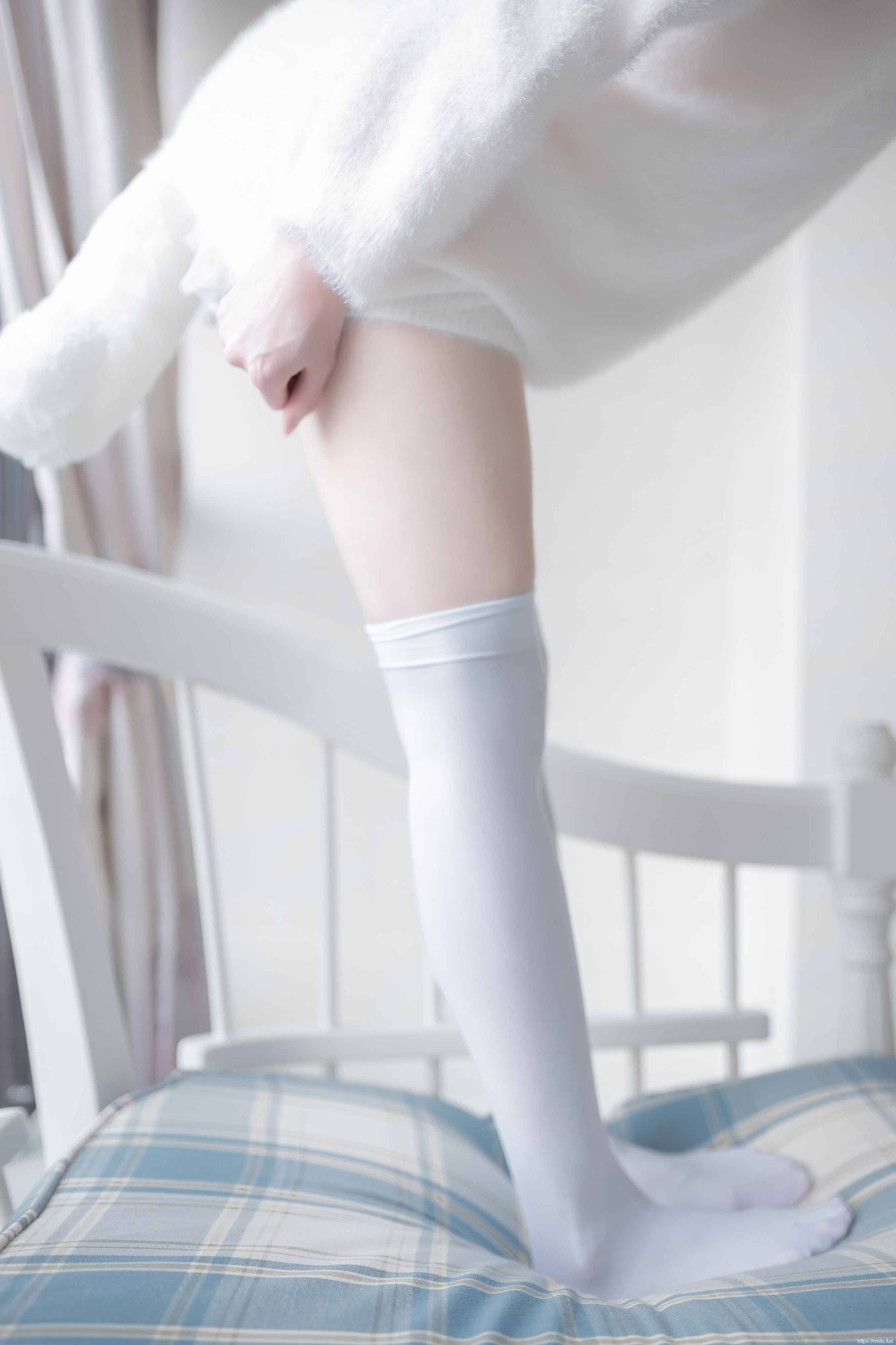 绮太郎 Kitaro白喵女友