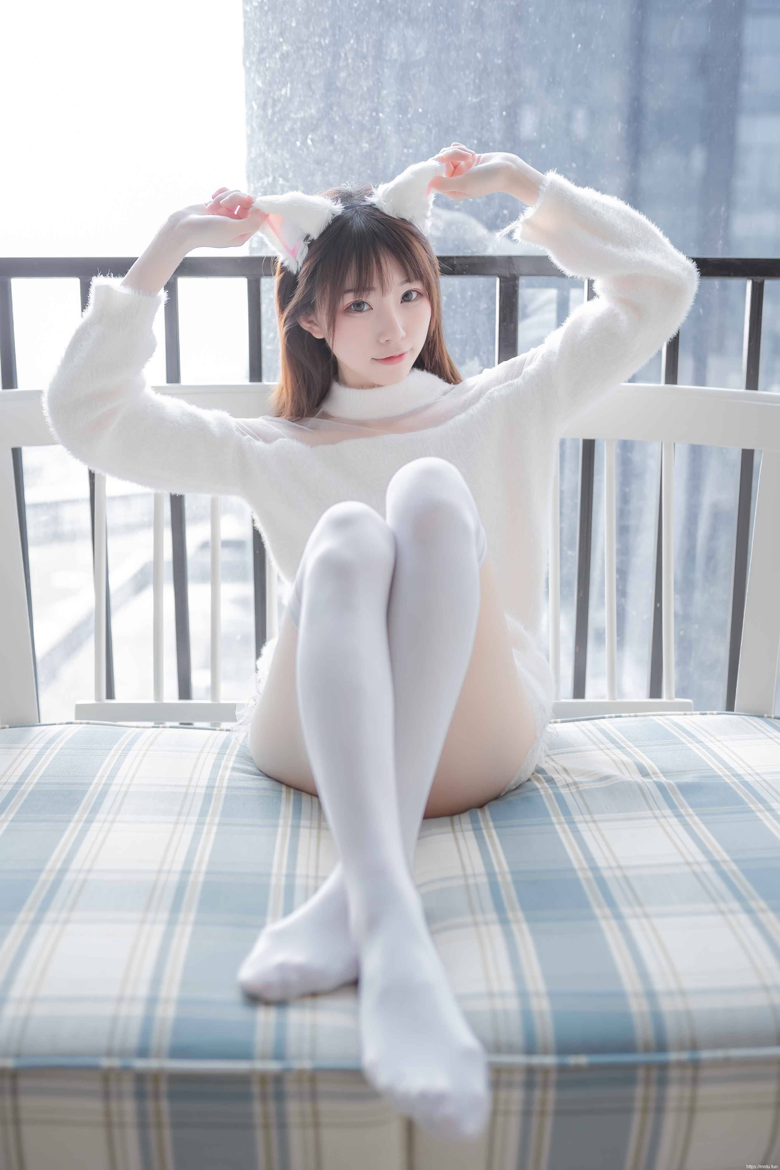 绮太郎 Kitaro白喵女友