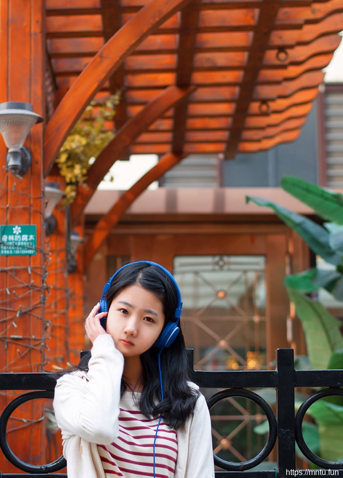 可爱清纯妹子美女写真图片组图