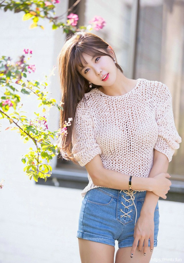 高清清纯养眼美女图 慵懒迷人的漂亮妹妹