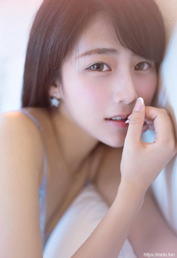 学生妹清纯诱人可爱生活照图片