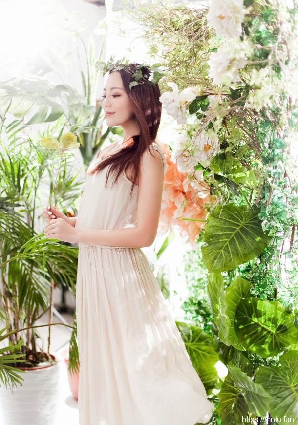 气质美女校花清纯唯美艺术写真