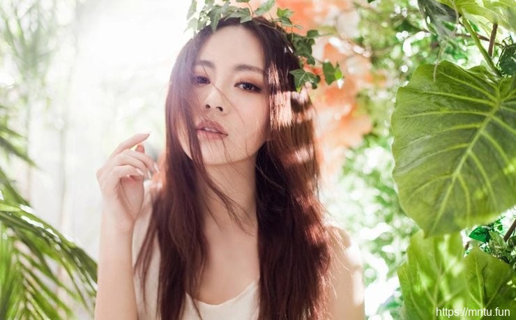 气质美女校花清纯唯美艺术写真