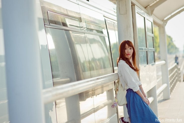 街拍清纯萝莉花季迷人写真生活照